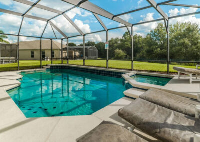 The swimming pool & spillover tub at Windsor Palms Resort 6, Kissimmee